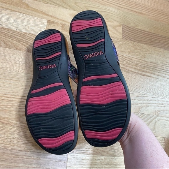 Vionic Sandals Flip Flops Snakeskin Sz 8 Leather Pink - Picture 3 of 4